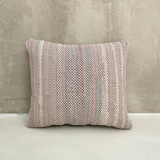 Cojín Gris Rosa I